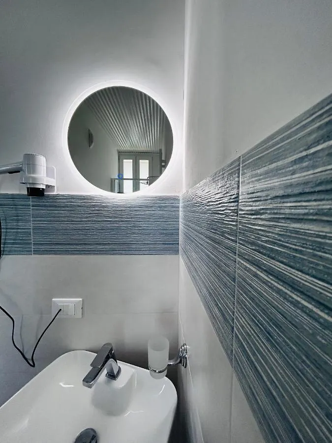 Suite Torre Azzurra B&B - Rooftop Sea View Follonica 0*,