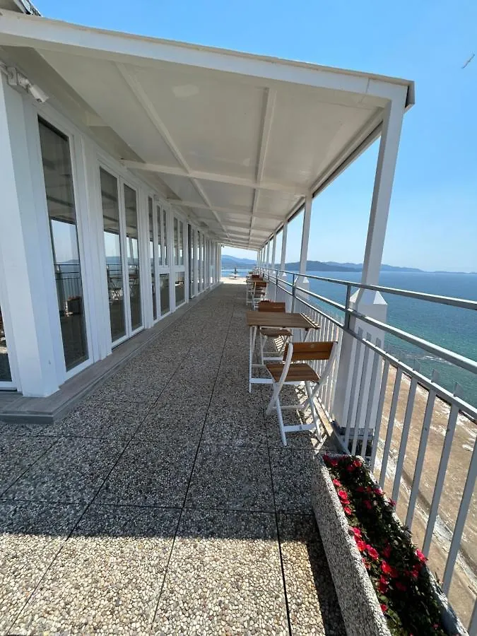 Suite Torre Azzurra B&B - Rooftop Sea View Follonica Bed & Breakfast