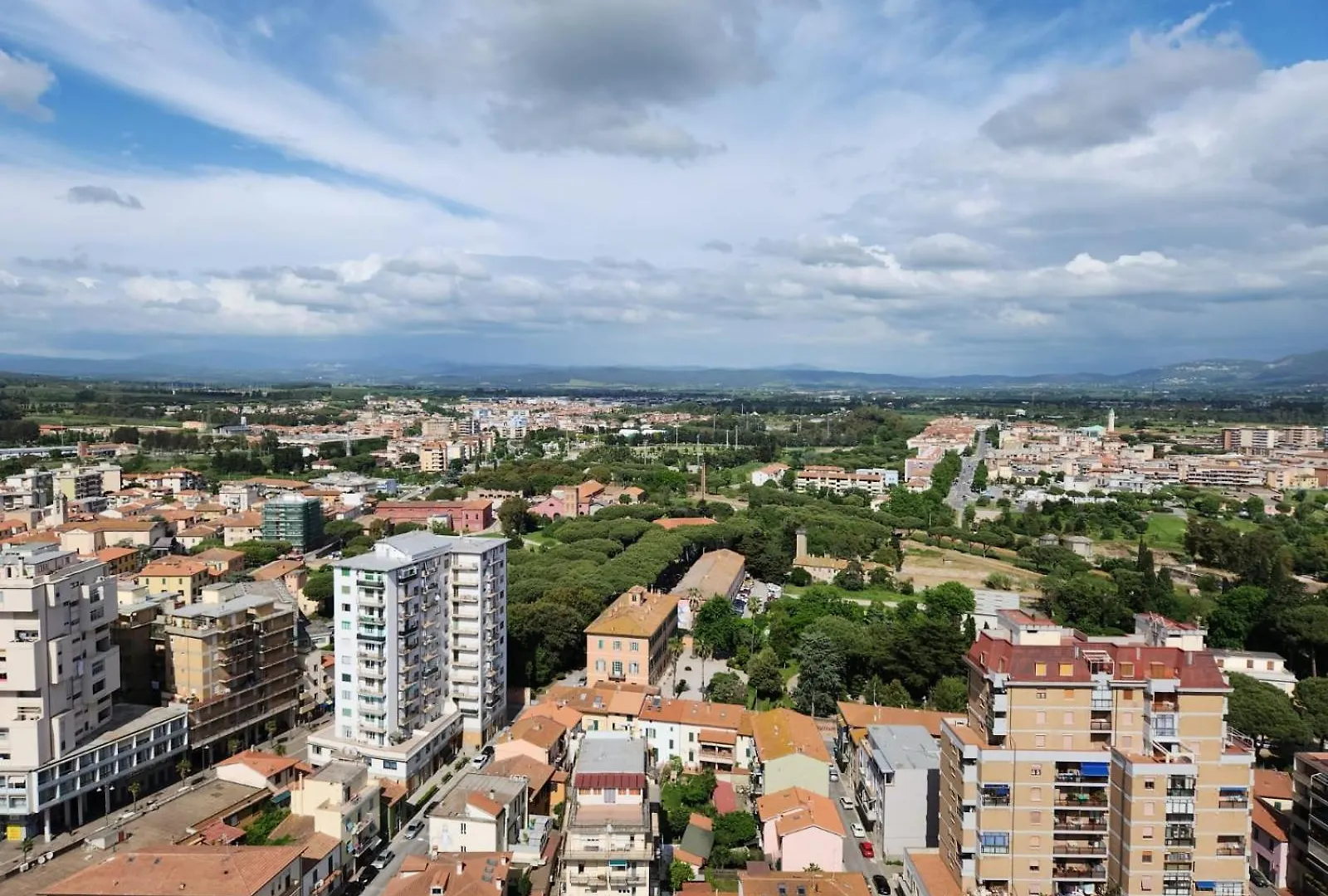Suite Torre Azzurra B&B - Rooftop Sea View Follonica Bed & Breakfast