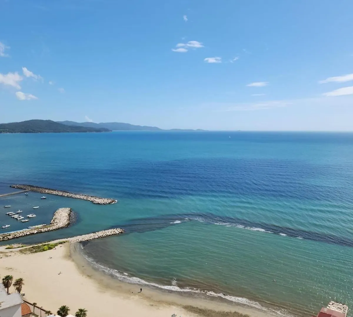 Suite Torre Azzurra B&B - Rooftop Sea View Follonica