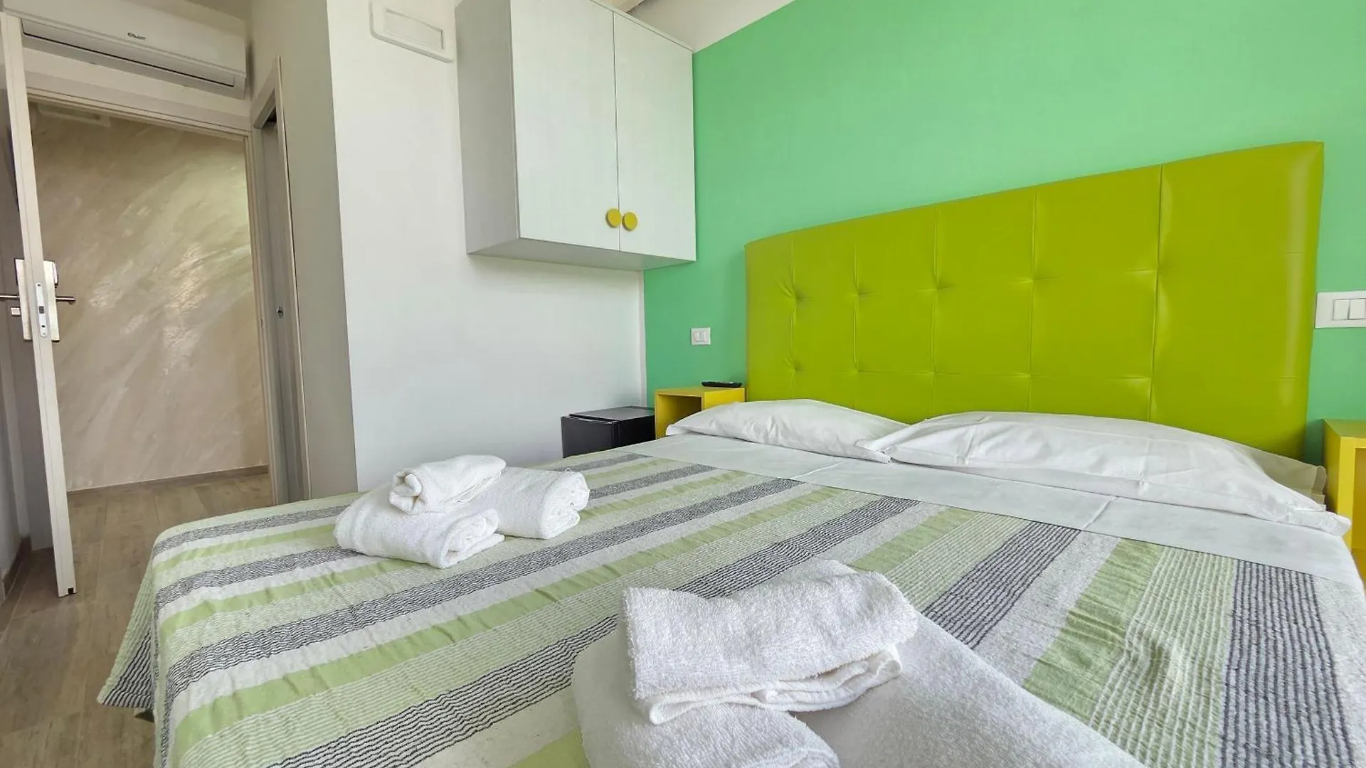 Bed & Breakfast Suite Torre Azzurra B&B - Rooftop Sea View Follonica